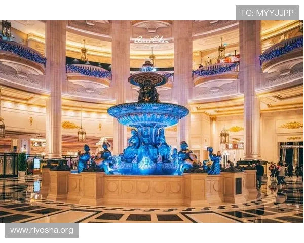 澳门巴黎人旅游攻略：全面介绍澳门巴黎人酒店及娱乐设施推荐